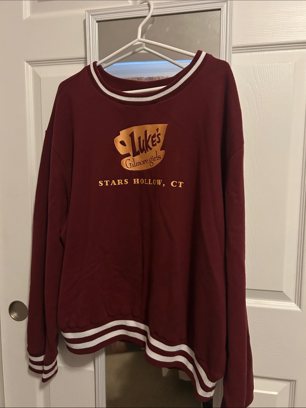 Gilmore Girls Maroon Graphic Sweatshirt